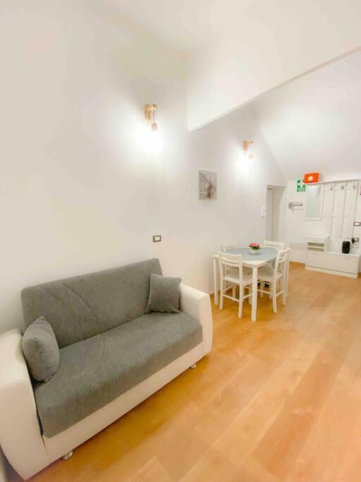 Home A&K Genua Buitenkant foto