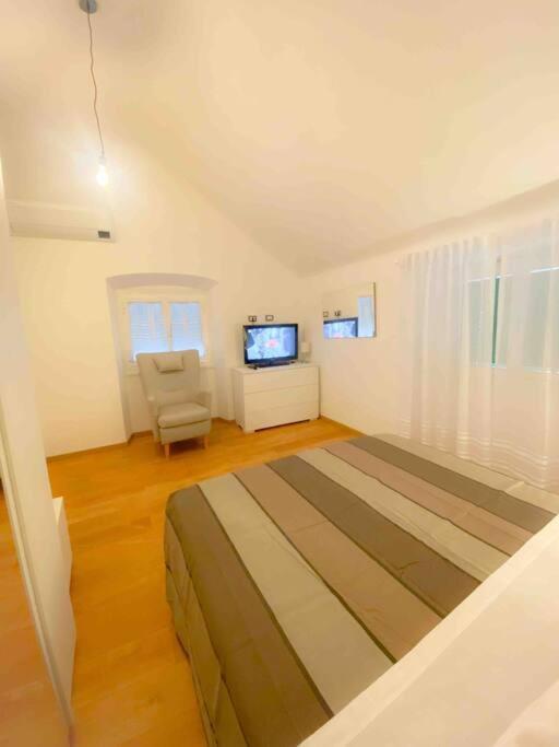 Home A&K Genua Buitenkant foto